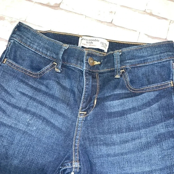 ABERCROMBIE KIDS denim jeans size 13/14 - Picture 2 of 4